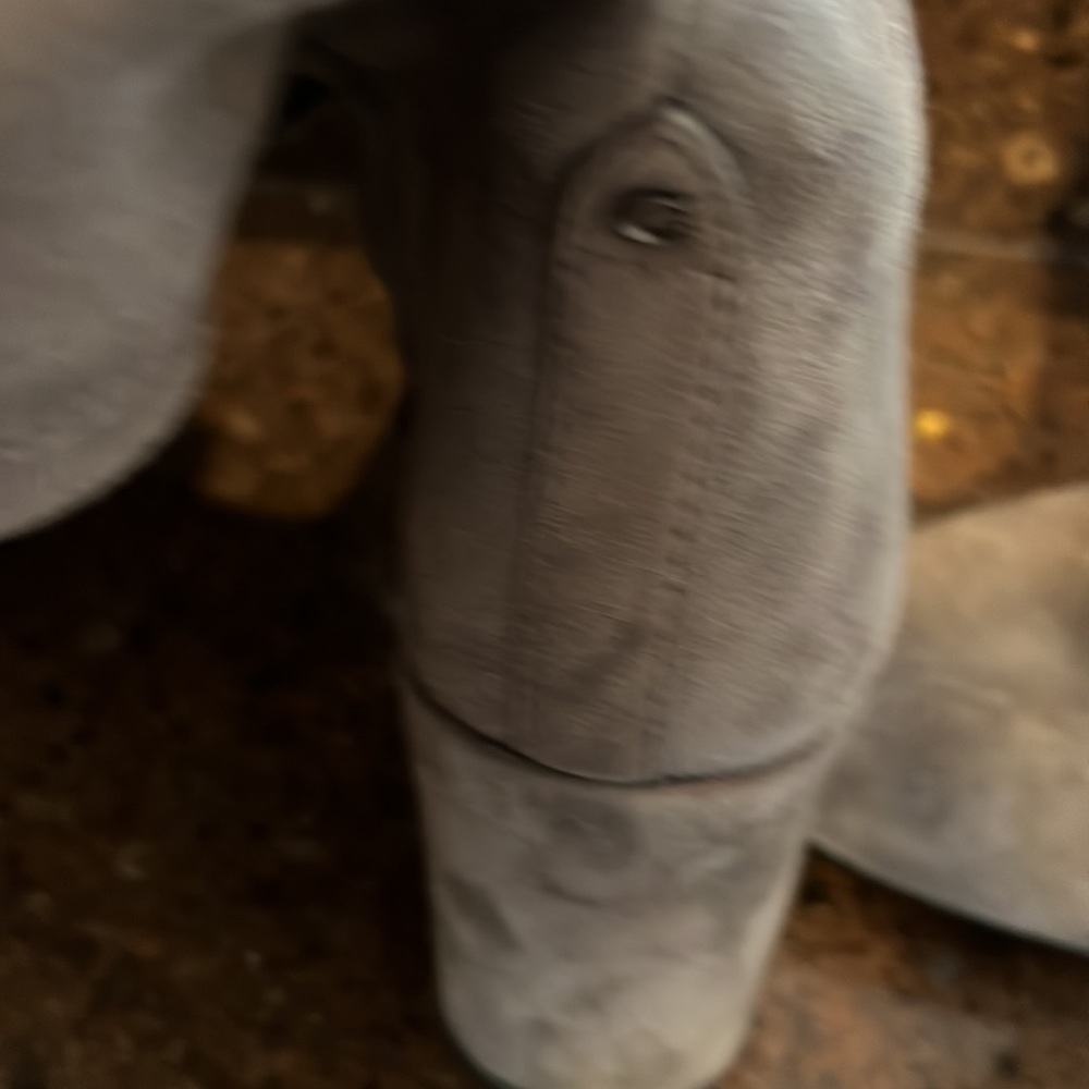 Coach below the knee boots grey size 7.5 worn once - Picture 2 of 7